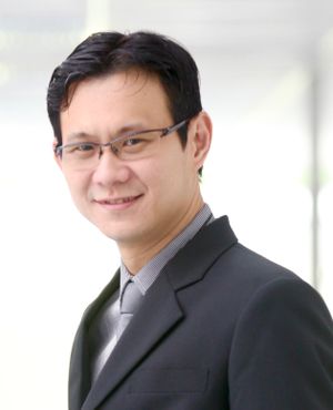 Dr. Yaw Chong Hwa
